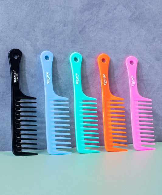 Wide toothed comb